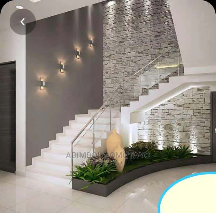 Skillful Painter And Designer