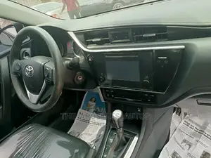 Toyota Corolla 2017 Black