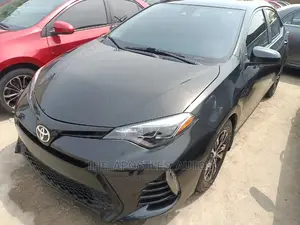 Toyota Corolla 2017 Black