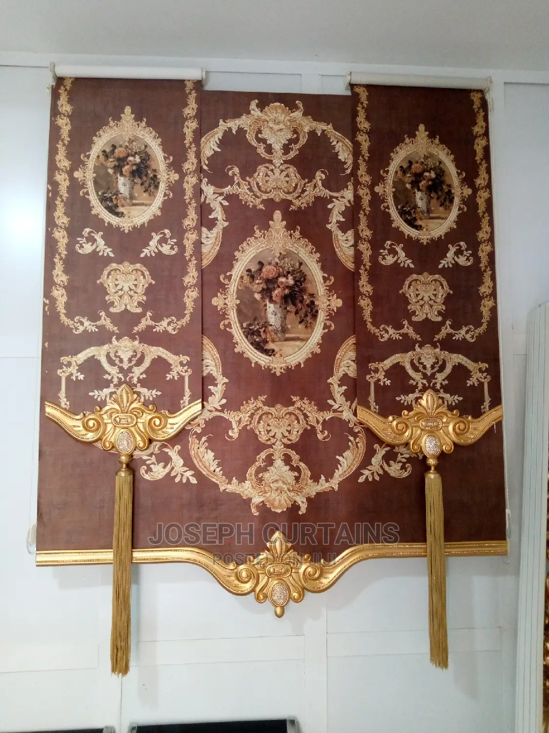 Royal Blind