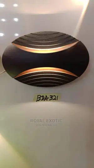 VIP Fancy Wall Bracket