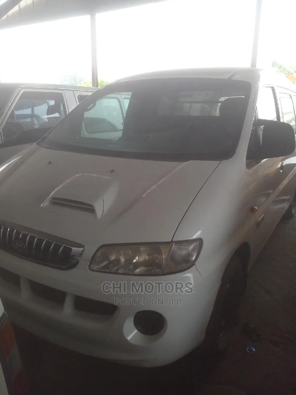 Hyundai H1 2005 White