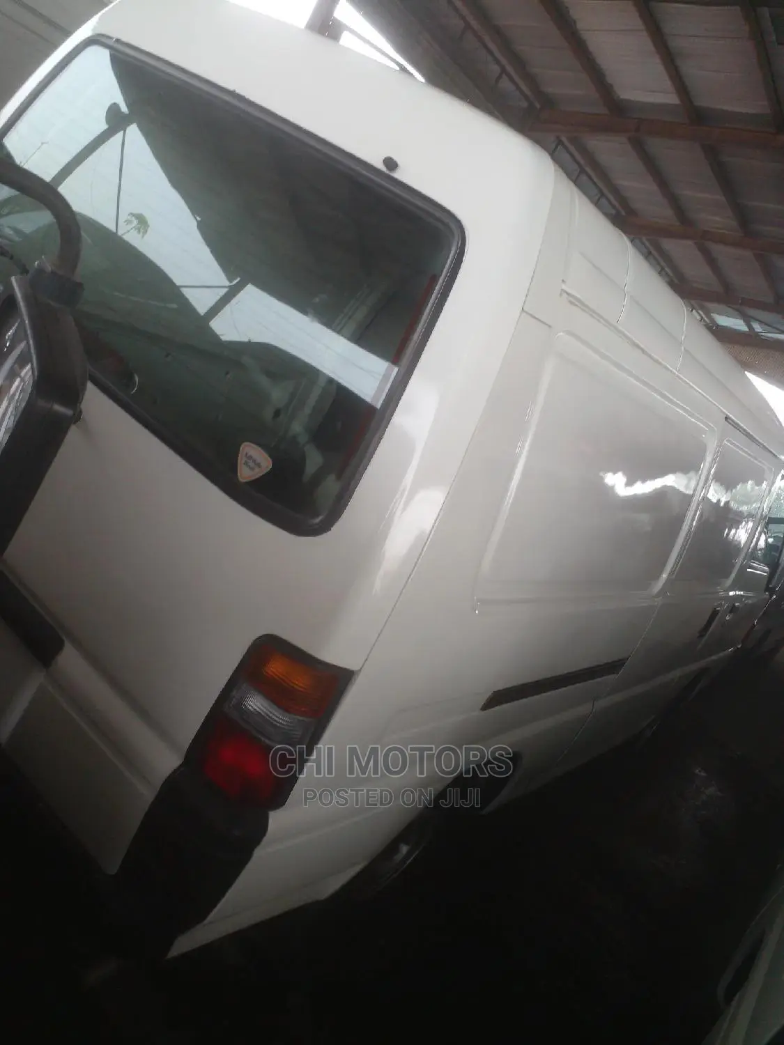 Hyundai H1 2005 White