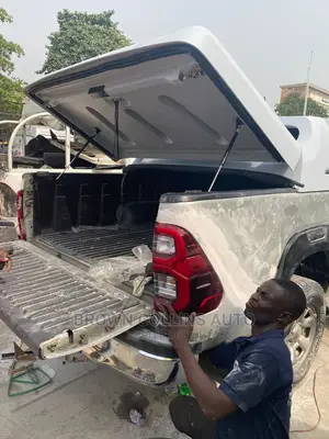 Booth Cover Carry Boy Hilux 2016-2021