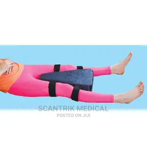 Orthotics Hip Abduction Pillow, Size: Adult Child