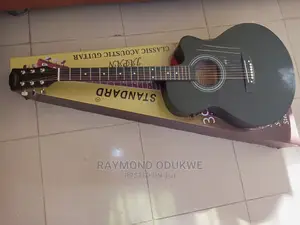 39 Inches Standard Electric Acoustic Guitar With Effects