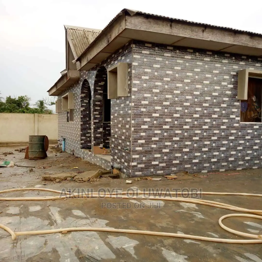 Professional Tiles Layer