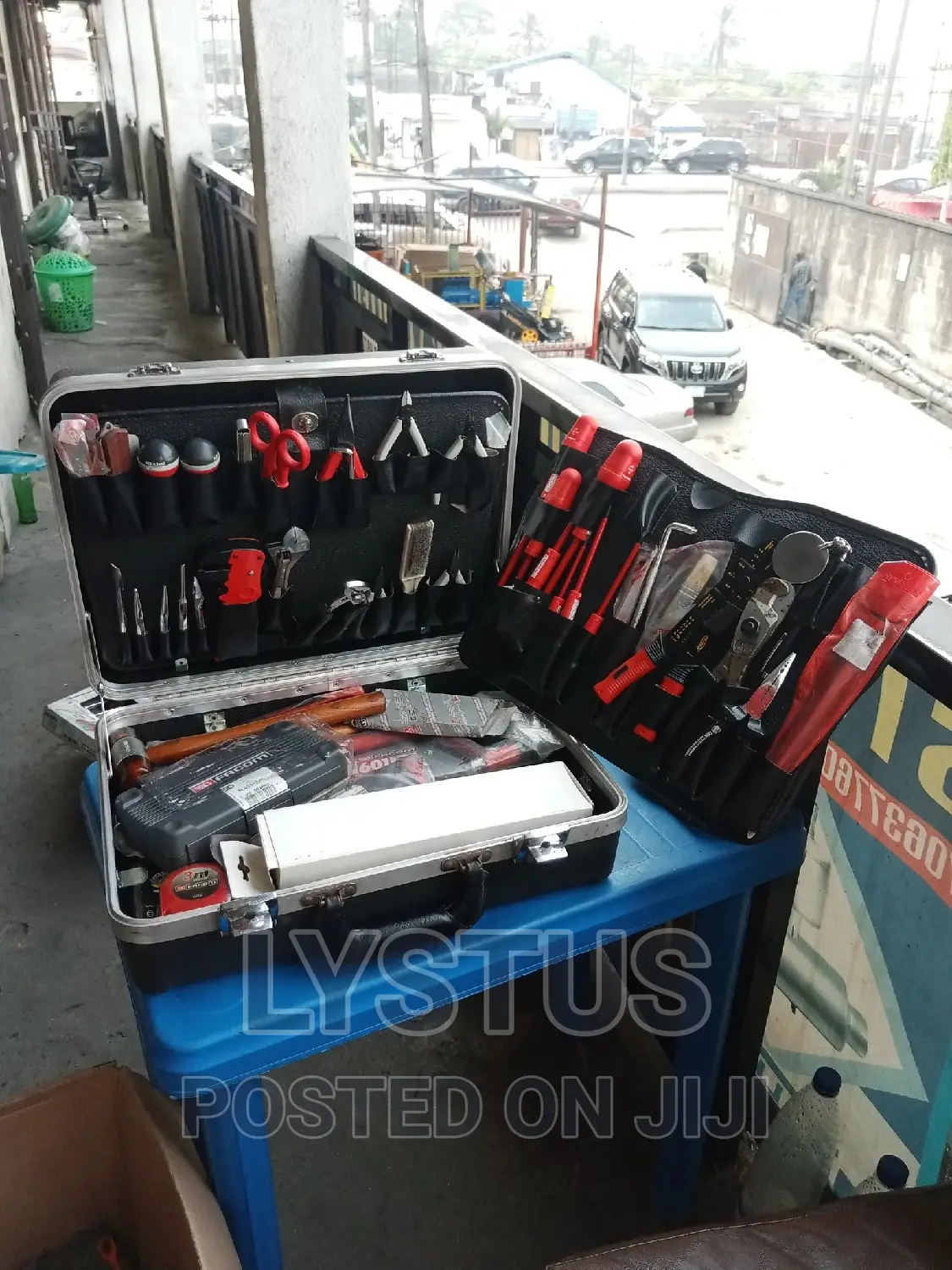 Facom CM.EL31 Customized 106 Piece Metric Eectronic Tool Set