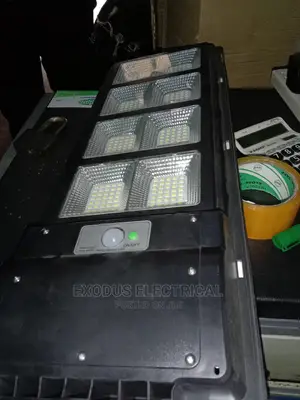 Akt Sollar Light 200