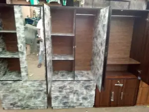 32 Inches Wardrobe