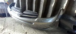 Complete Front Tokunbor Bumper Toyota Sienna 2005