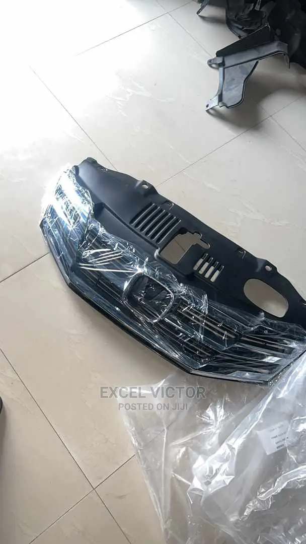 Front Grill 2012 City