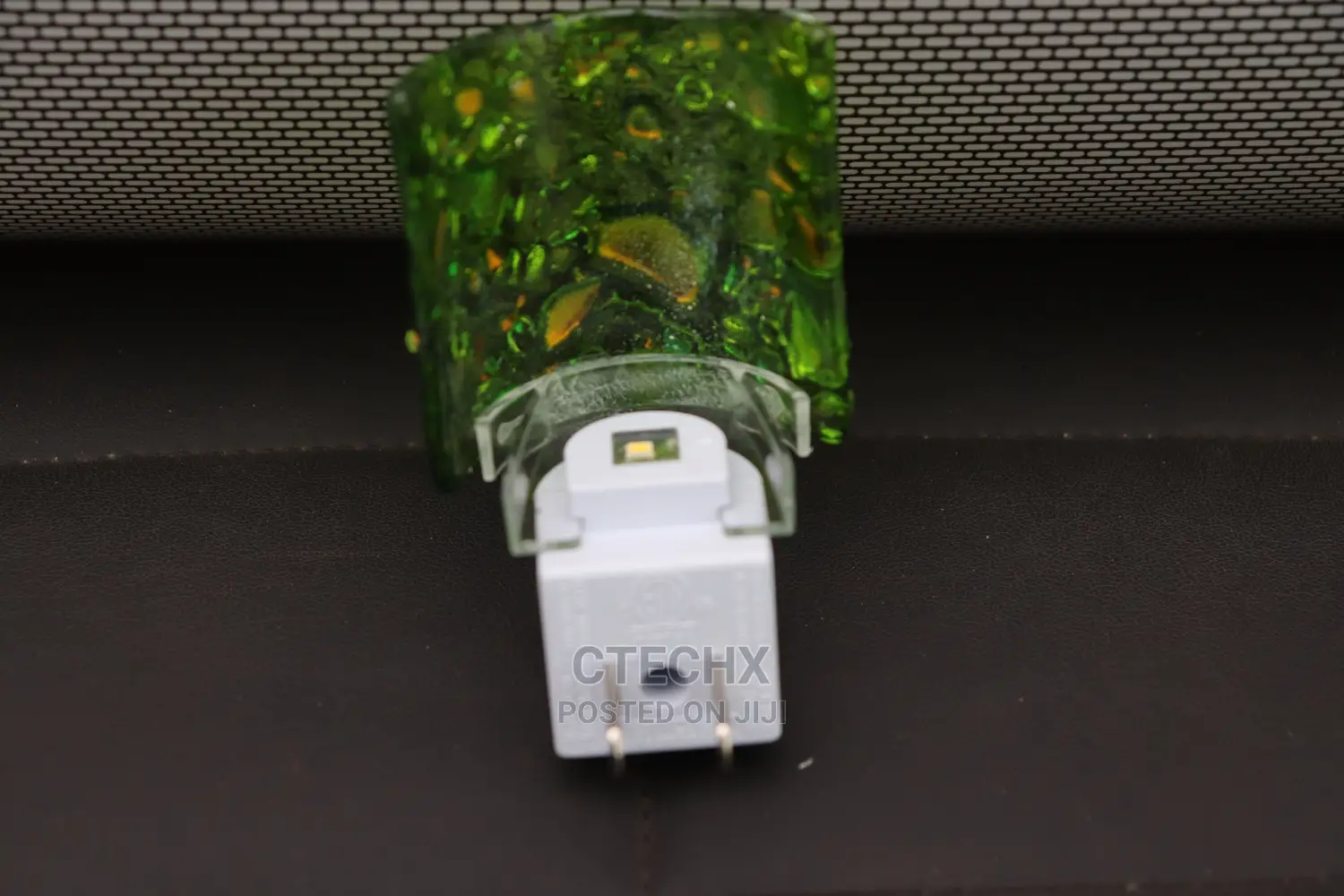 Handmade Dichronic Glass LED Night Light With Auto Green