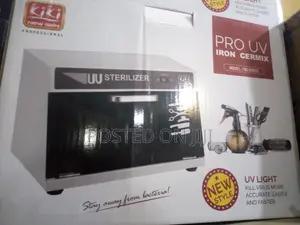 Uvr Sterilizing Machine for Salons