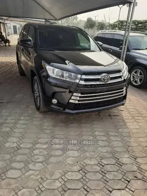 Toyota Highlander XLE 2019 Black