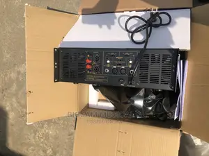 Yamaha 3500 Watts Power Amplifier