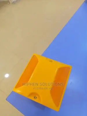 2022 New Design Zebra Crossing Road Stud