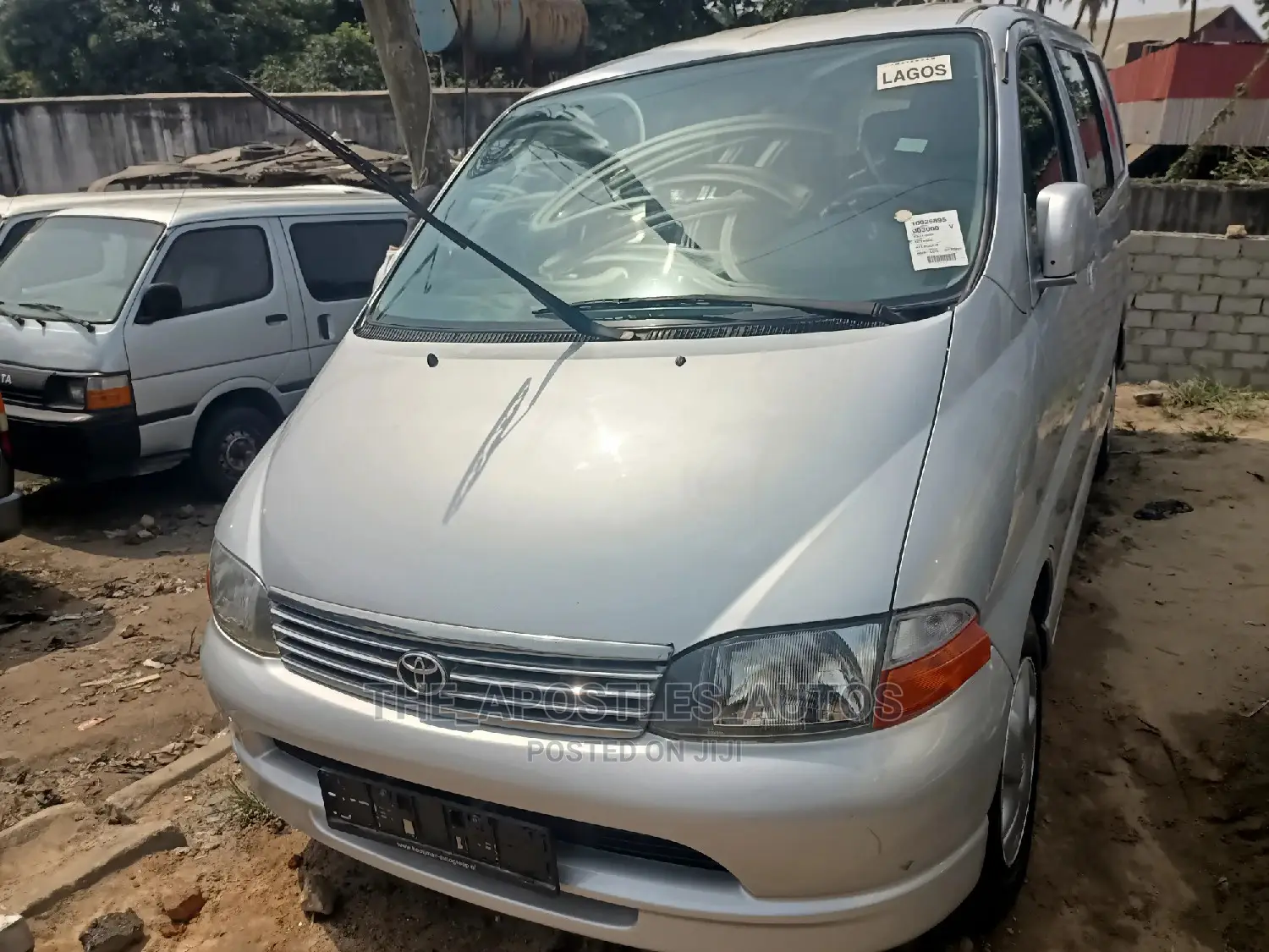 Toyota HiAce 2004 Silver
