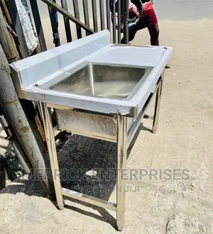Commercial Sink With Side