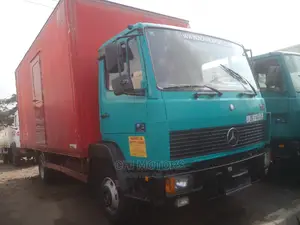 Mercedes Truck 814 17feet 6bolts