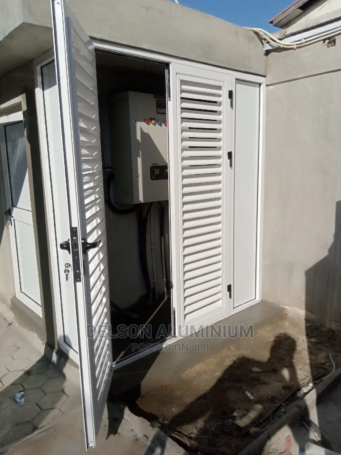 Modern Aluminium Ventilation Cubicle