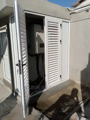 Modern Aluminium Ventilation Cubicle