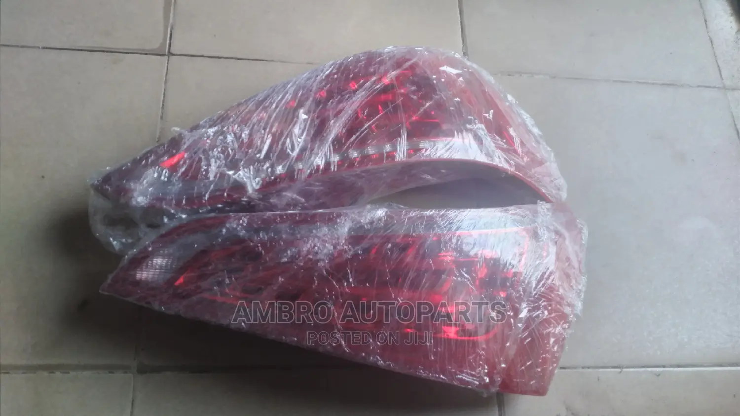 Complete Rear Light Audi Q5 2012