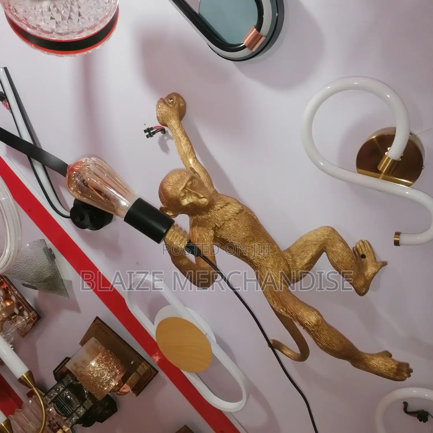 Monkey Wall Bracket