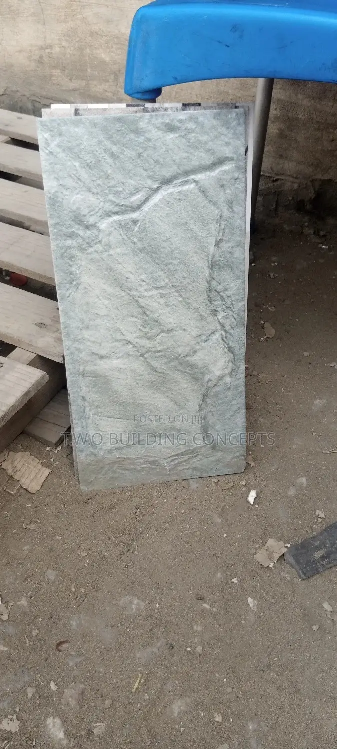 20/40 China Outside Wall