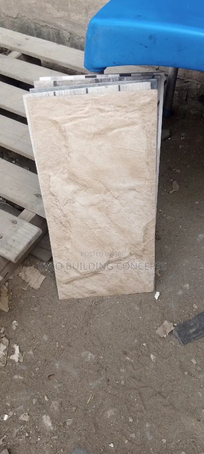 20/40 China Outside Wall
