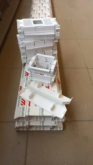 Three Compartment Trunken