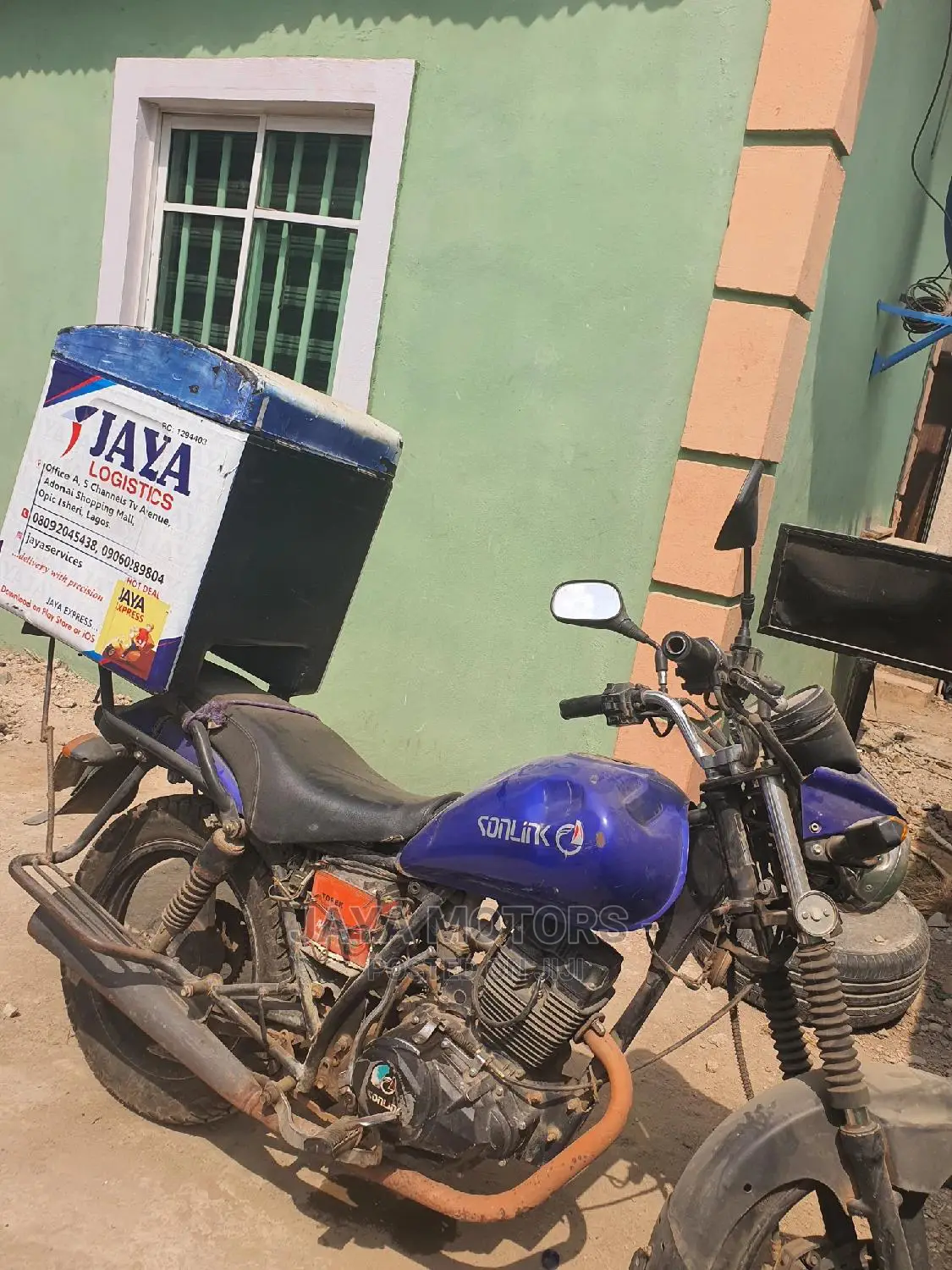 Good Service, Prompt Delivery