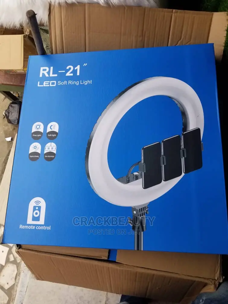 18” Inches Automatic Ringlight With Remote Control