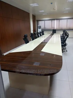 25 Seaters Presidential Conference Table