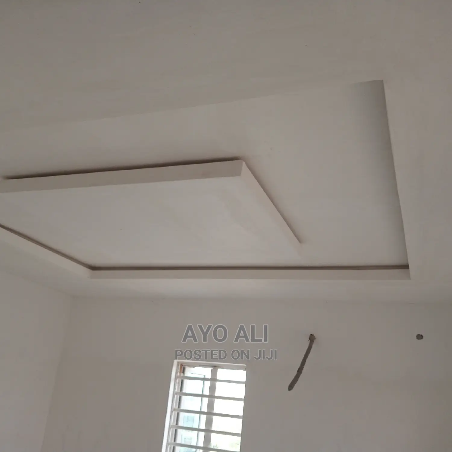 Pop Ceiling Design and Screeding