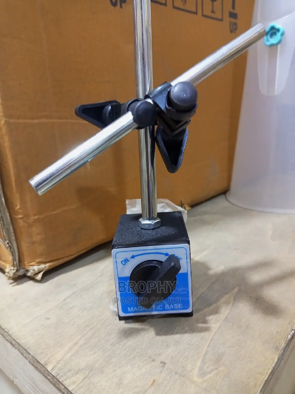 Durable Magnetic Stand