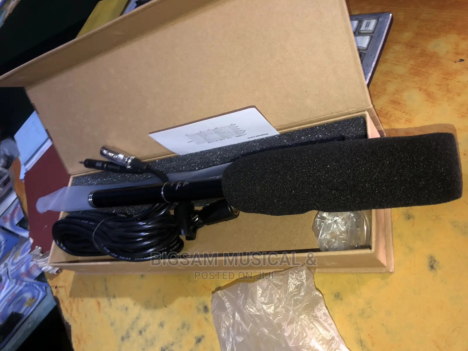 Camera Shotgun Microphone Interview Uni-Directional Boom Mic