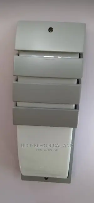 Security Outdoor Wall Bracket Lights