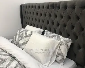 Tufted Six by Six Bed