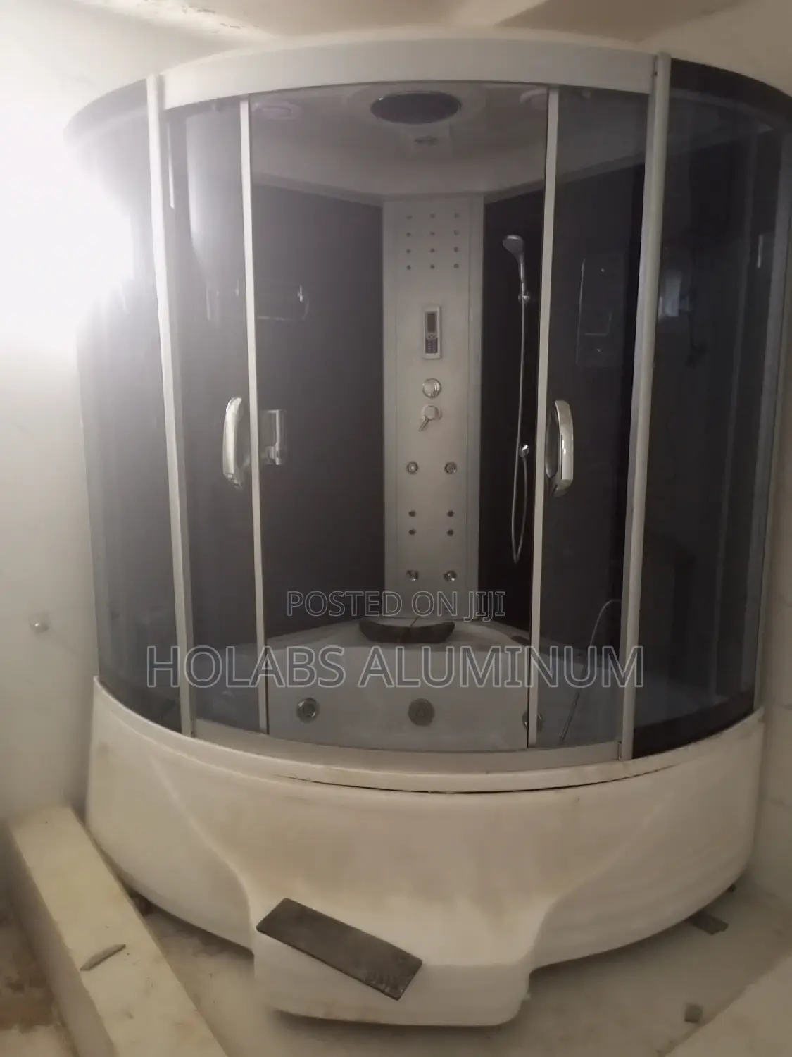 Toilet Jacuzzi