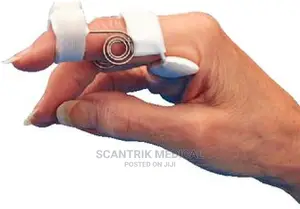 Spring-Coil Finger Splint