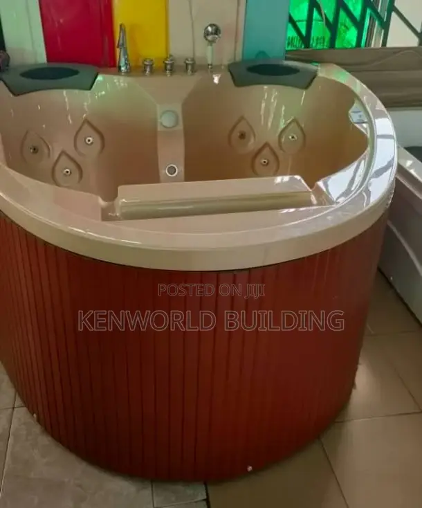 Executive Jacuzzi Bath Tub