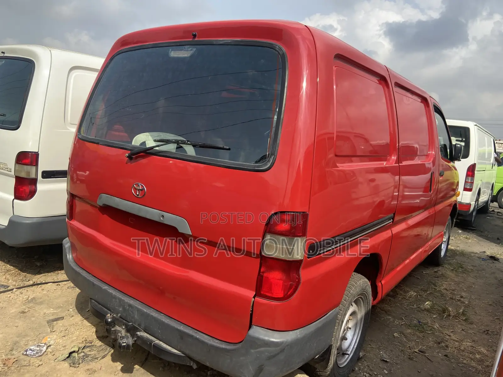 Toyota HiAce 2006
