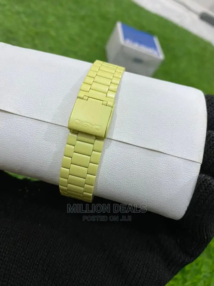 Simple Lemon Luxury Touch Screen Wrist Watch