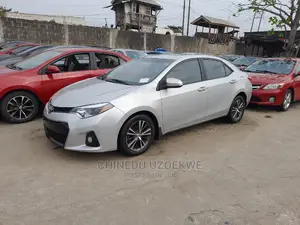 Toyota Corolla 2016 Silver
