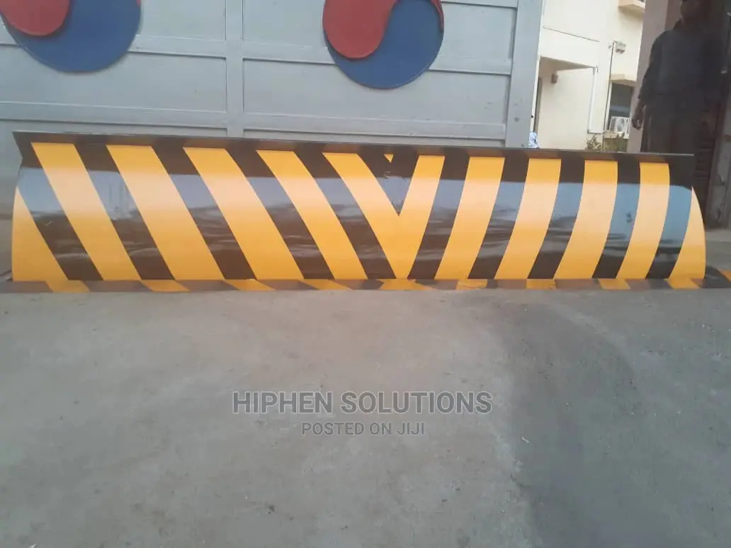 Traffic Crowd Road Blocker