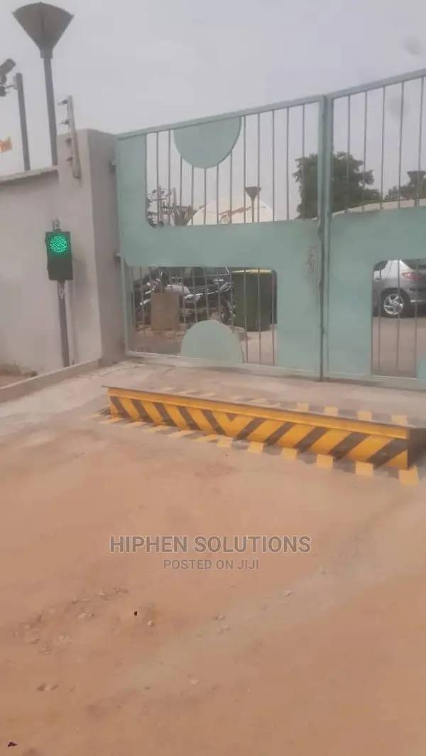 Heavy Duty Automatic Road Blocker
