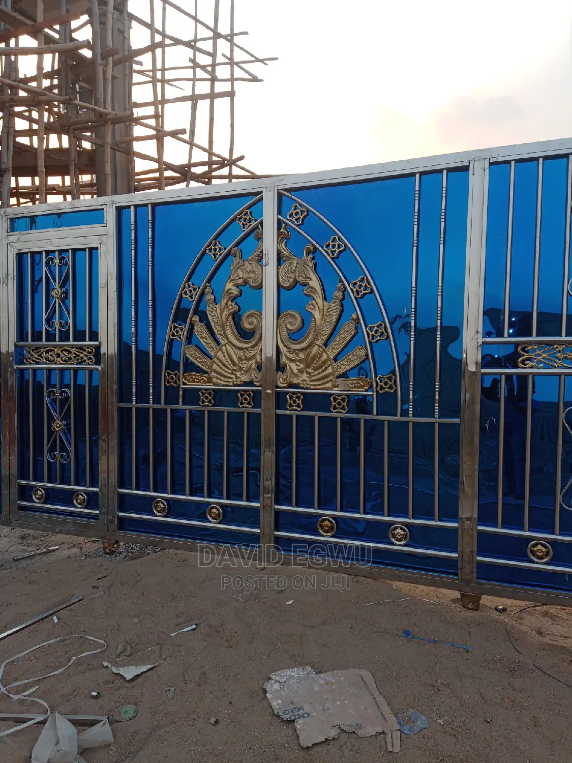 Stainless Gate With Gold Design