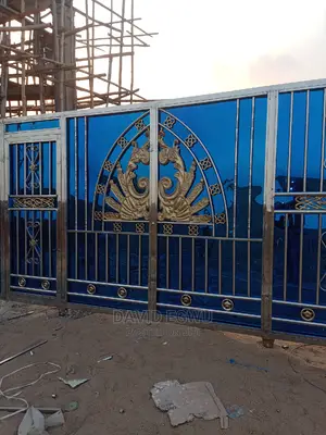 Stainless Gate With Gold Design