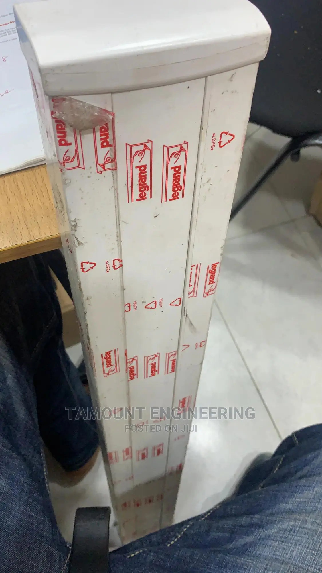 100x50 Trunking Snap On